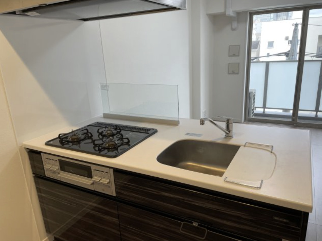 キッチン　キッチンでお料理をお楽しみください