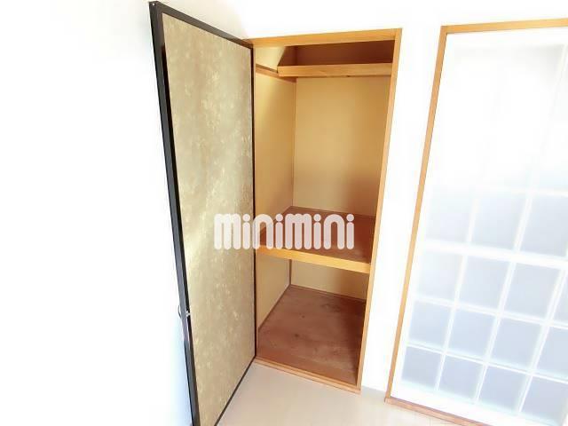 その他設備　３段の収納