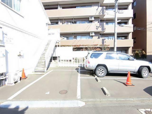 駐車場　敷地内駐車場です。