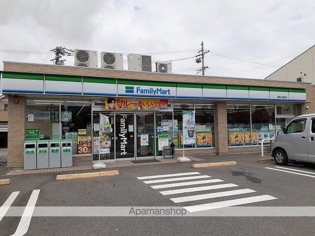 コンビニ　ファミリーマート碧南入船町店（コンビニ）まで775m