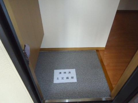 玄関　玄関（イメージ）