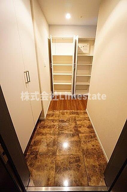 玄関　別部屋参考写真