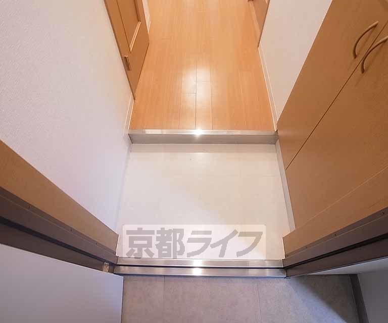 玄関　シューズボックス付きです。