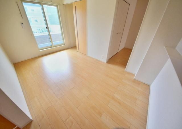 居室・リビング　★★明るいお部屋です★★