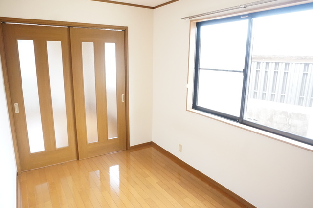 その他部屋・スペース　寝室として利用できる５帖洋室☆