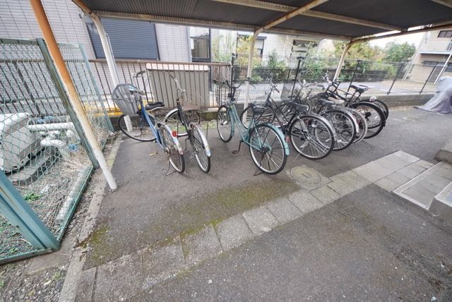 駐車場　★駐輪場です★
