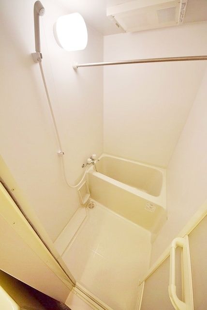 バス・シャワールーム　お部屋探しはタウンハウジング蘇我店にお任せ下さい♪