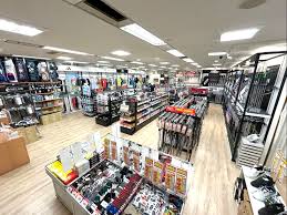 ショッピングセンター　つるやゴルフ神田駅前店（ショッピングセンター）まで198m