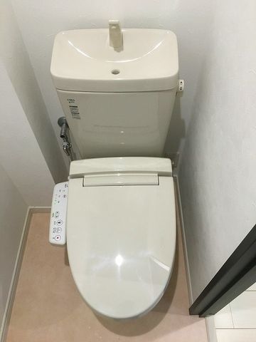 トイレ　※同物件別部屋参考写真