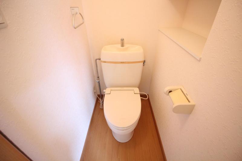 トイレ　トイレ