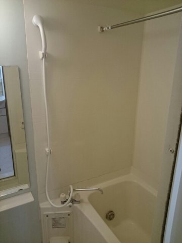 バス・シャワールーム　お風呂です