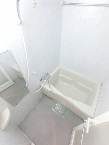ＪＲ総武線 千葉駅 徒歩16分 11階建 築19年の風呂写真