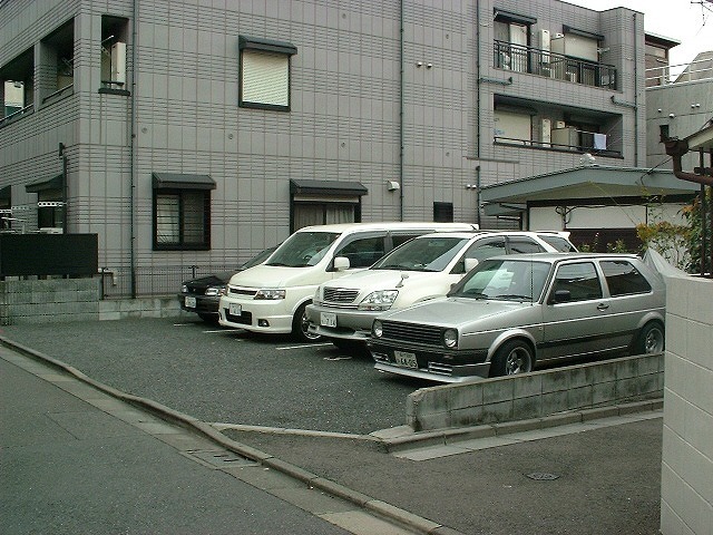 駐車場　★敷地内駐車場★空き状況は確認してください★