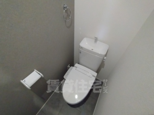 J-Bright西九条2のトイレ写真