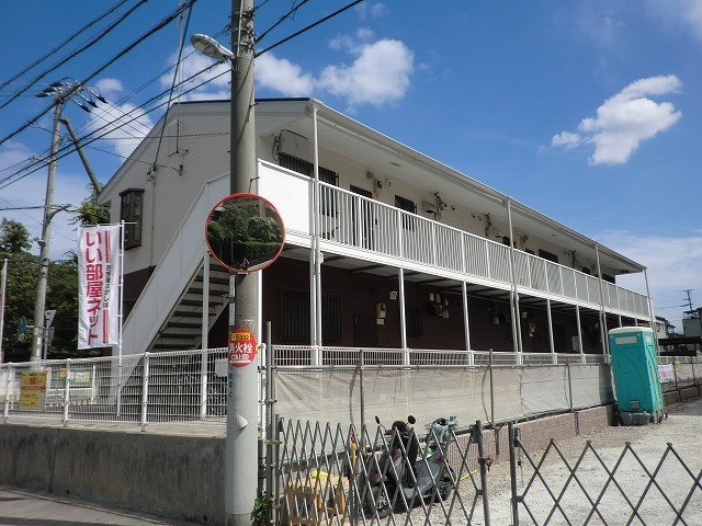 建物外観　陽も良く当たる場所です