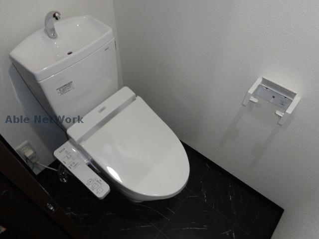 トイレ　同型モデル