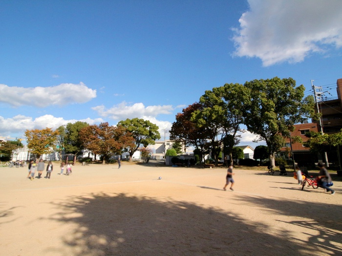 公園　石橋公園（公園）まで270m