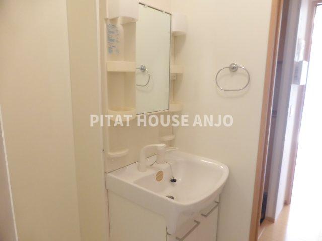 洗面設備　同物件別部屋