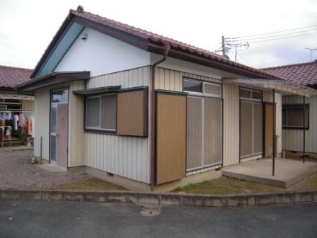 長沼貸住宅の建物外観