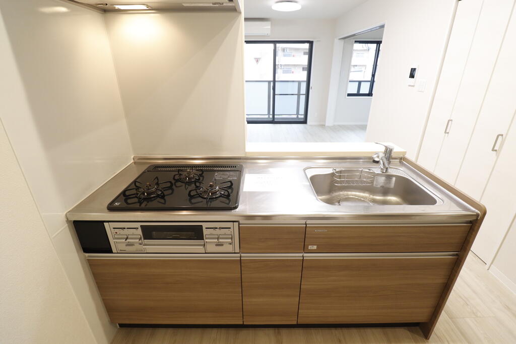 キッチン　3口コンロで同時調理可能♪