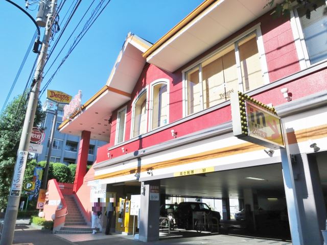 中学校　世田谷区立千歳中学校（中学校）まで690m