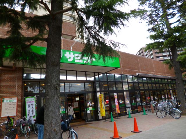 幼稚園・保育園　認定こども園世田谷ベアーズ（幼稚園・保育園）まで245m