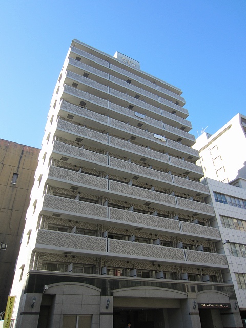 大阪市北区南森町のマンションの建物外観