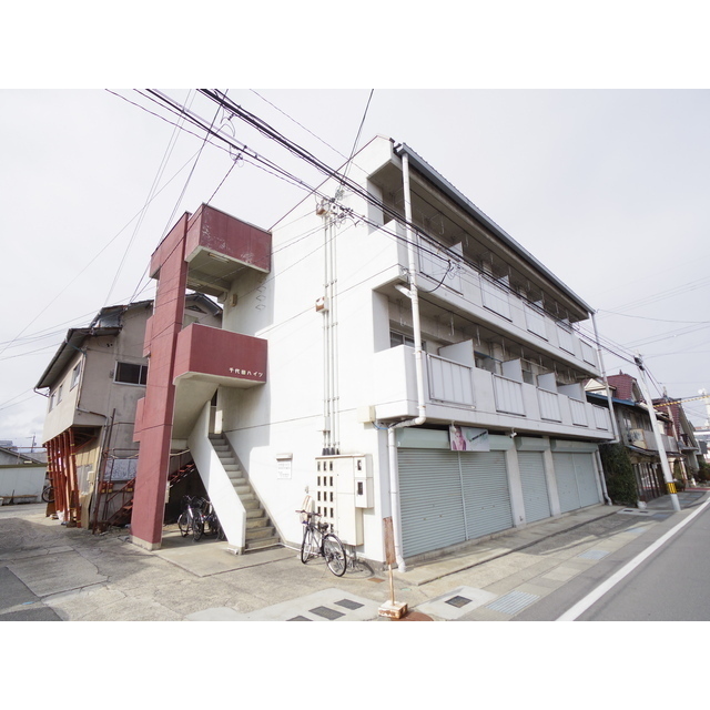 千代田ハイツの建物外観