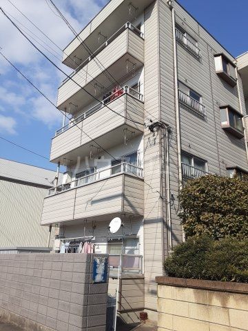 名古屋市熱田区五番町のマンションの建物外観