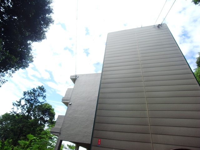 広島市西区三滝本町のマンションの建物外観