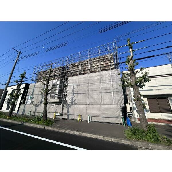 【恵庭市恵み野西新築の建物外観】