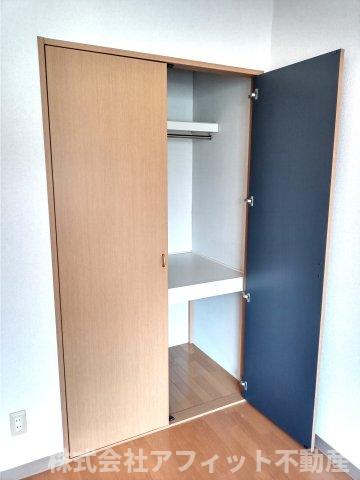 収納　クローゼット