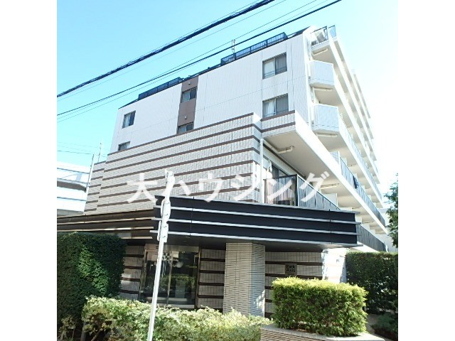 大田区蒲田本町のマンションの建物外観