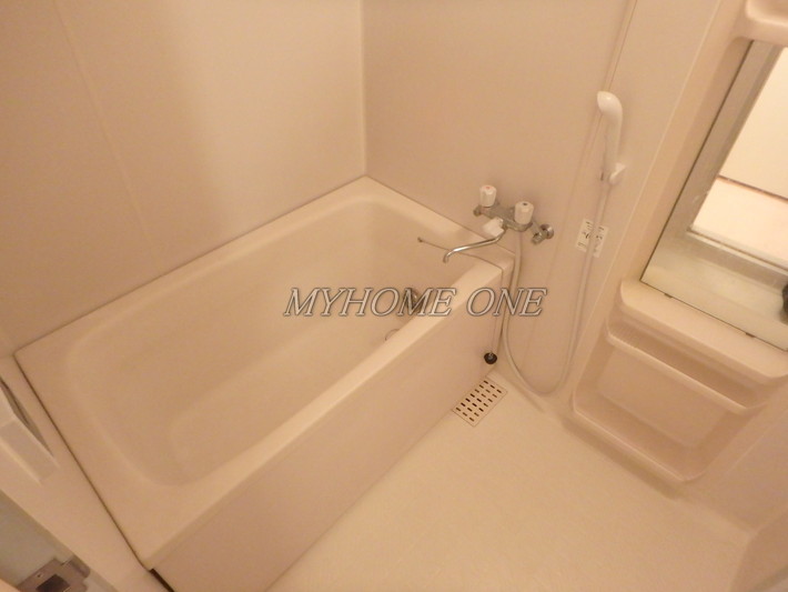 バス・シャワールーム　浴室