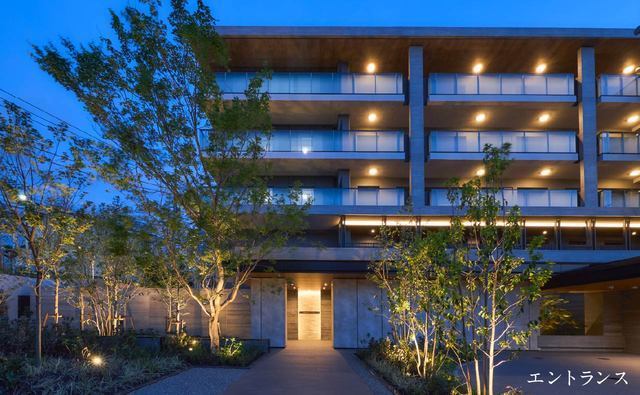 エントランス　エントランス外観