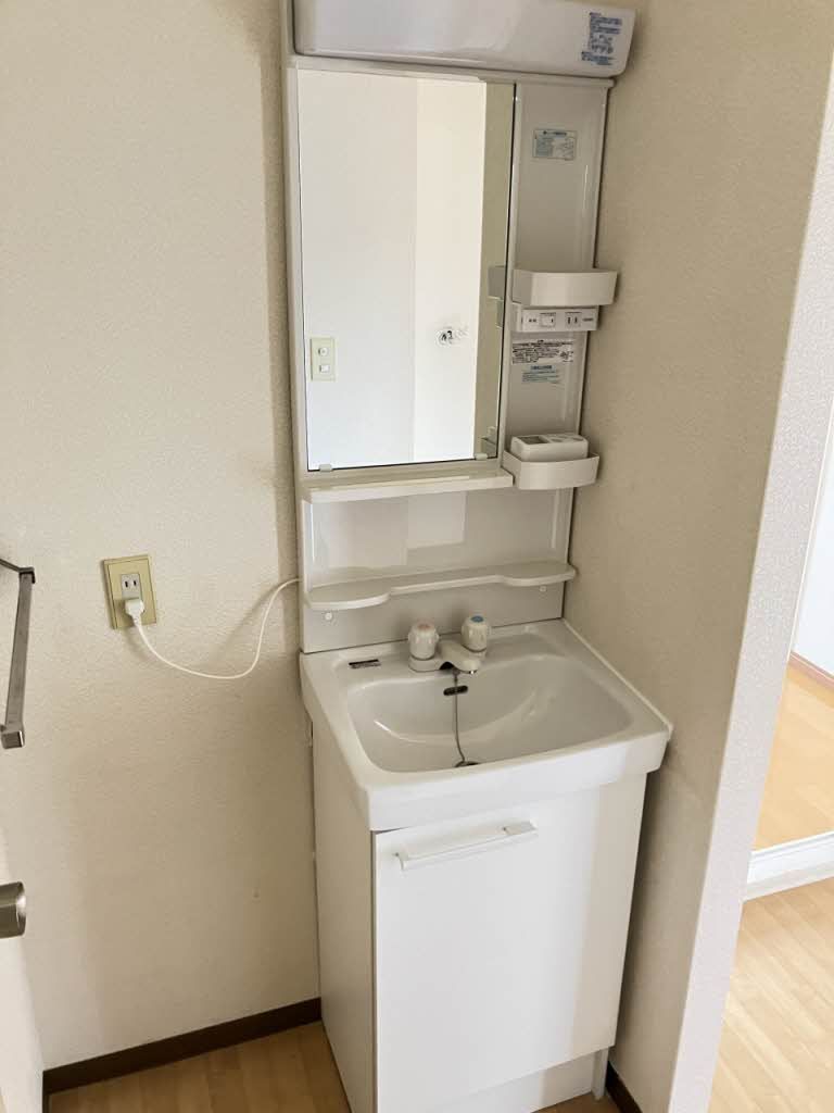 洗面設備　洗面化粧台