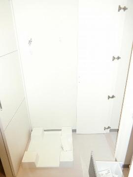 中条プレイス　その他設備　洗濯パン