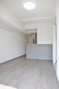 中条プレイス　居室・リビング　リビング