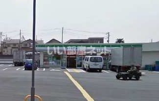 コンビニ　ファミリーマート新座野火止７丁目店（コンビニ）まで182m