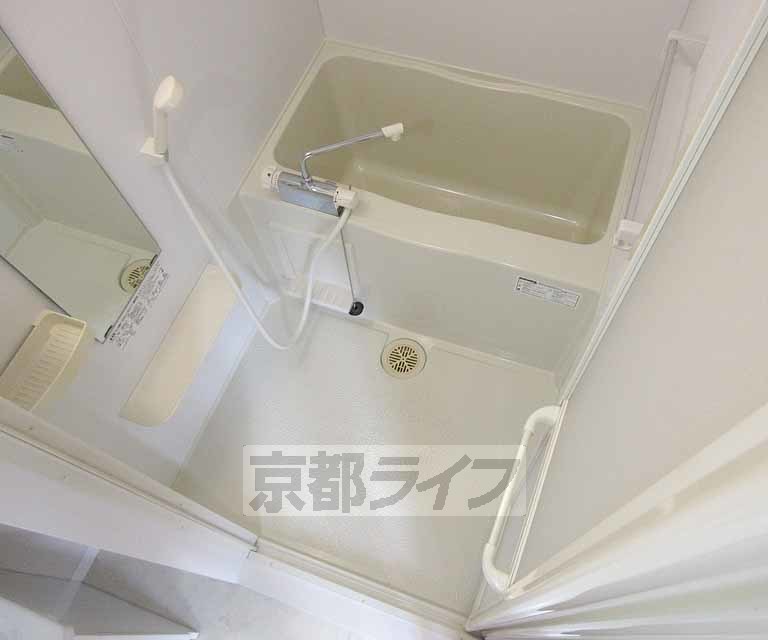 バス・シャワールーム　綺麗なくつろげるお風呂です・