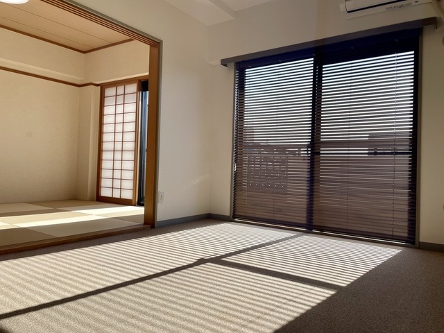 その他部屋・スペース　和室は和紙畳仕様♪　南向きで明るいです。