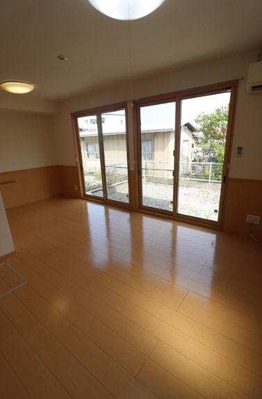 居室・リビング　別号室のお写真です。※イメージ