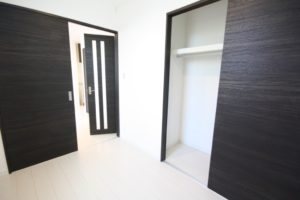 収納　同型参考写真