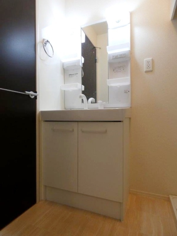 洗面設備　図面と現状に相違がある場合には現状を優先