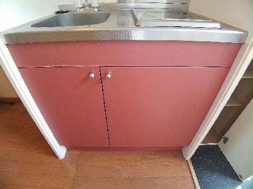 キッチン　設備・仕様は号室により異なる為、現況を優先致します。