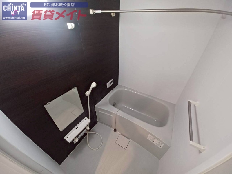 バス・シャワールーム　別部屋参考写真