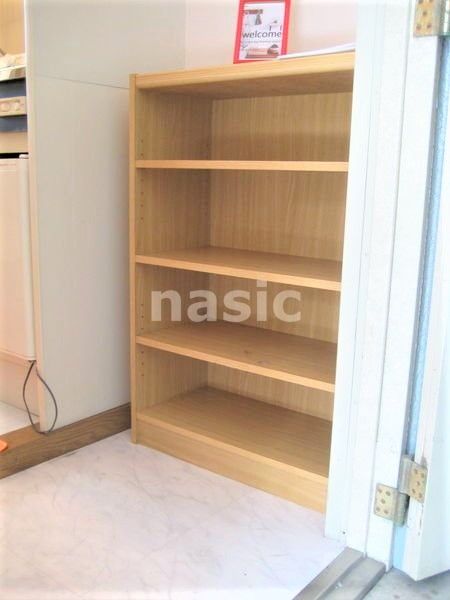 玄関　シューズボックス