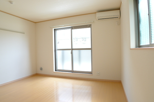 居室・リビング　居室1