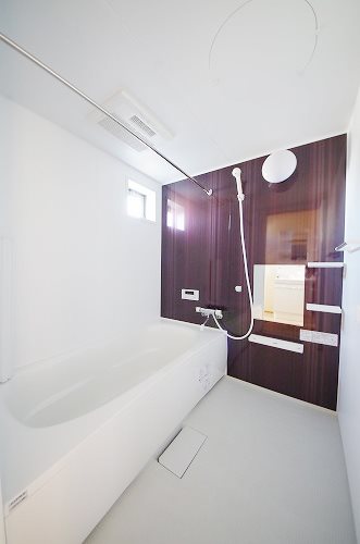 バス・シャワールーム　類似室内