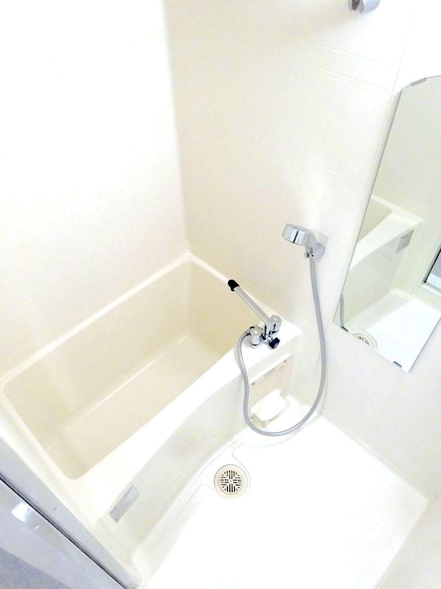 バス・シャワールーム　風呂